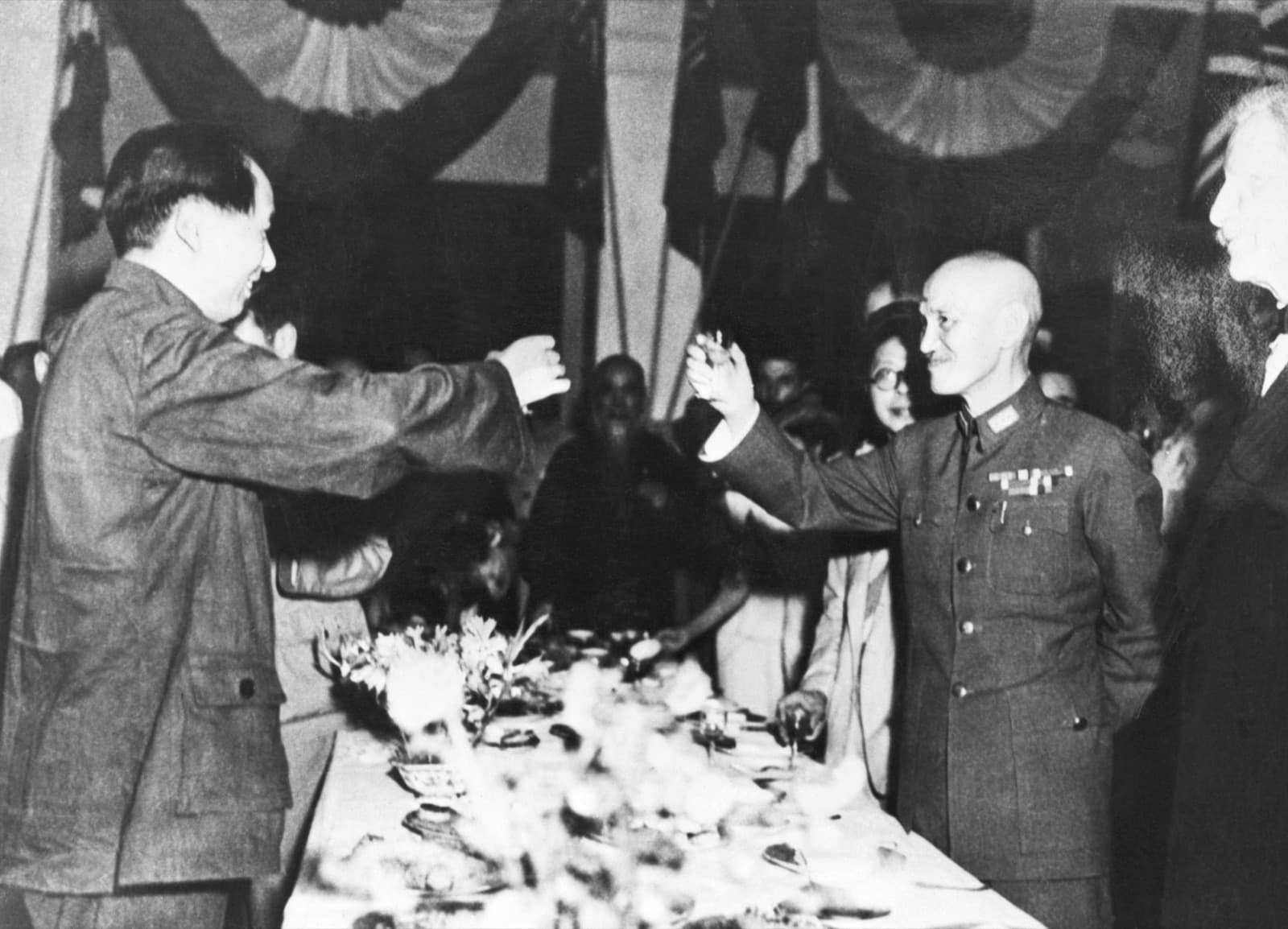 Chiang Kai-shek with Mao Zedong at Chongqing, 1945. Taiwan is never the subject of the diaries; the civil war is. In his field of view the island was a supply base for that larger war.